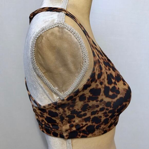 Onzie NWT Leopard Print Performance Sports Bra Women L - Picture 4 of 10